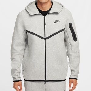 Nike Tech Fleece Full-Zip Windrunner Hoodie